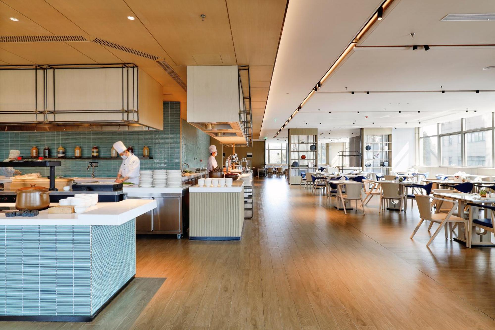 Shanghai Marriott Hotel Pudong East - Only A 30 Minute Drive From Disney Dış mekan fotoğraf
