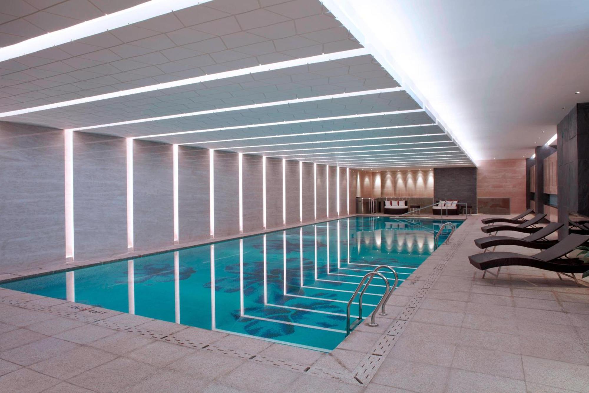 Shanghai Marriott Hotel Pudong East - Only A 30 Minute Drive From Disney Dış mekan fotoğraf