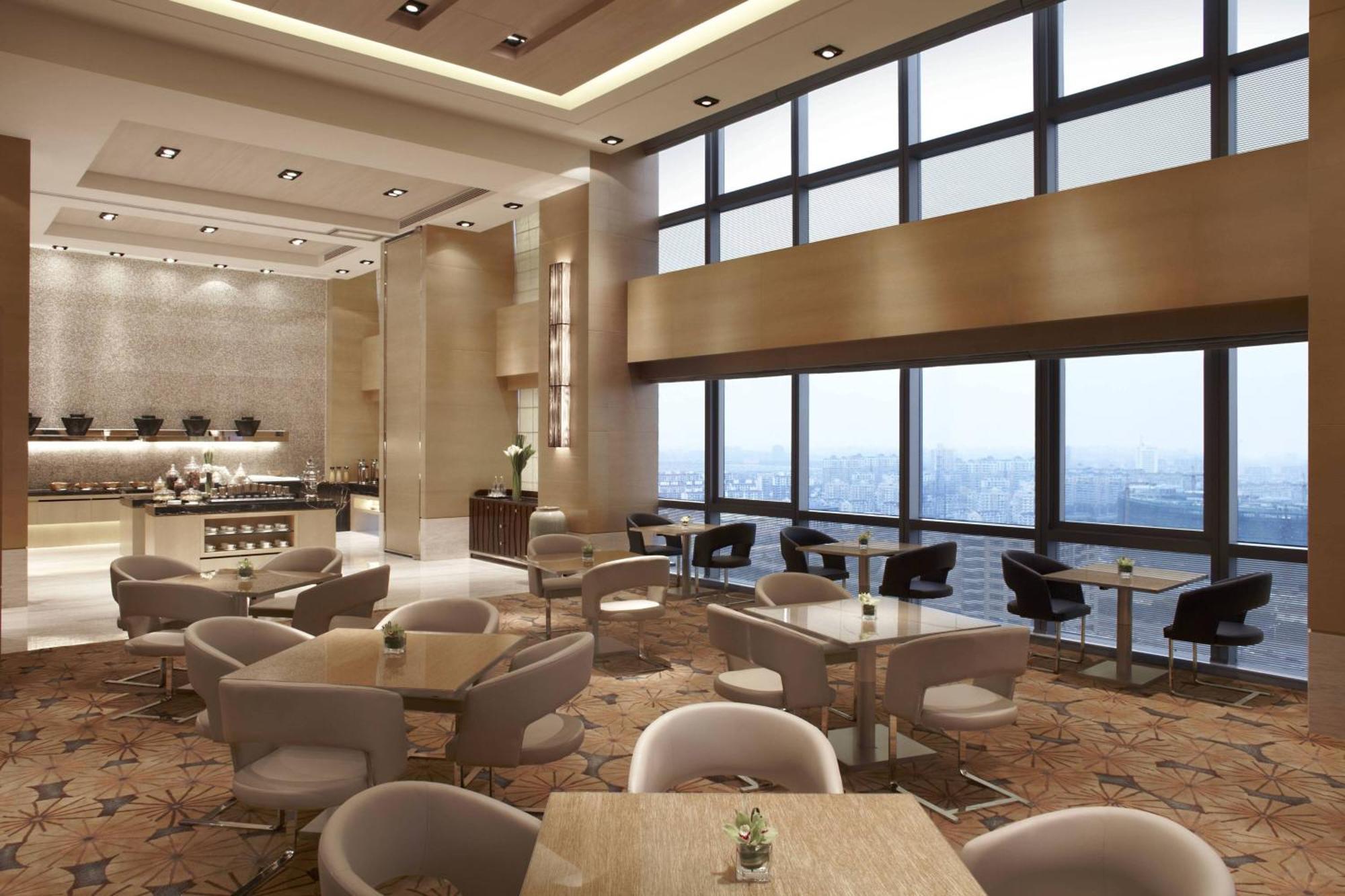 Shanghai Marriott Hotel Pudong East - Only A 30 Minute Drive From Disney Dış mekan fotoğraf