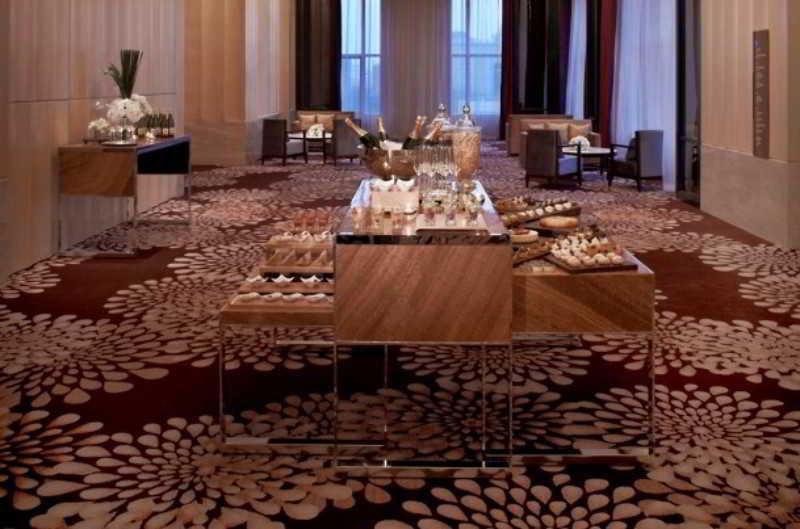 Shanghai Marriott Hotel Pudong East - Only A 30 Minute Drive From Disney Dış mekan fotoğraf